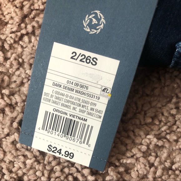 Universal Thread ✧ Mid Rise Skinny Jeans - Picture 6 of 7